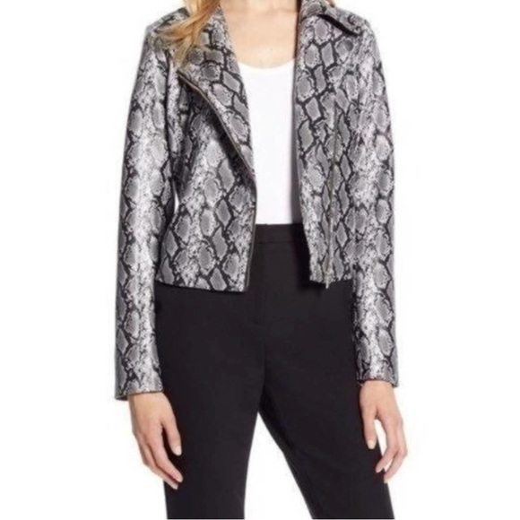 Halogen Jackets & Blazers - HALOGEN NWT Snakeskin print Faux leather jacket